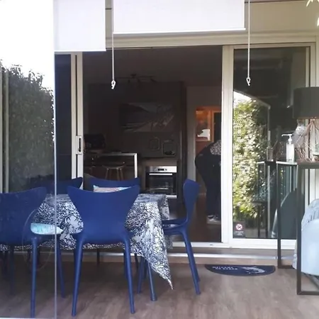Apartment Magnifique Rez De Jardin & Piscine & Bord De