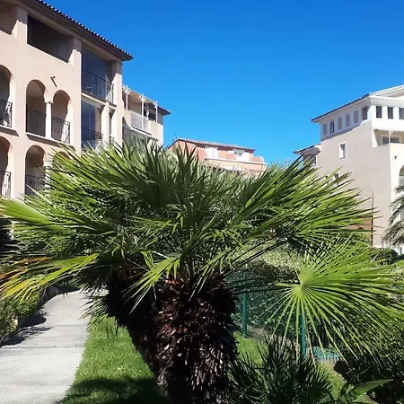 Appartement Magnifique Rez De Jardin&piscine&bord De